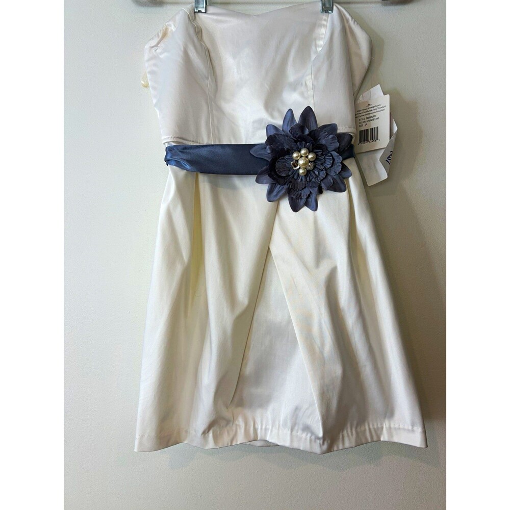 Trixxi Girl Formal Strapless A-Line Knee Length Dress Ivory/Gray Size 7